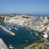 Uitzicht op Procida vanaf de Monte Procida.