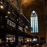 Boekhandel in een oude kerk.