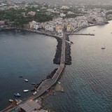 Uitzicht vanuit het Castello Aragonese.